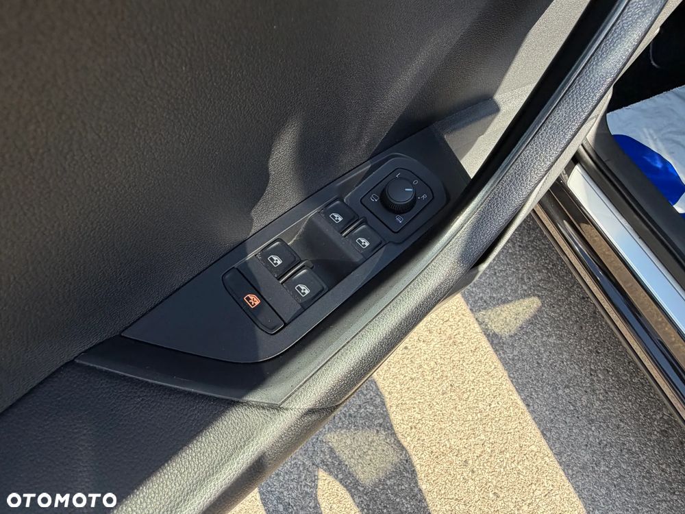 Skoda Karoq 2.0 TDI SCR 4x2 Style DSG - 31