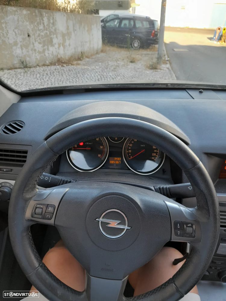 Opel Astra Caravan 1.9 CDTI Cosmo - 6