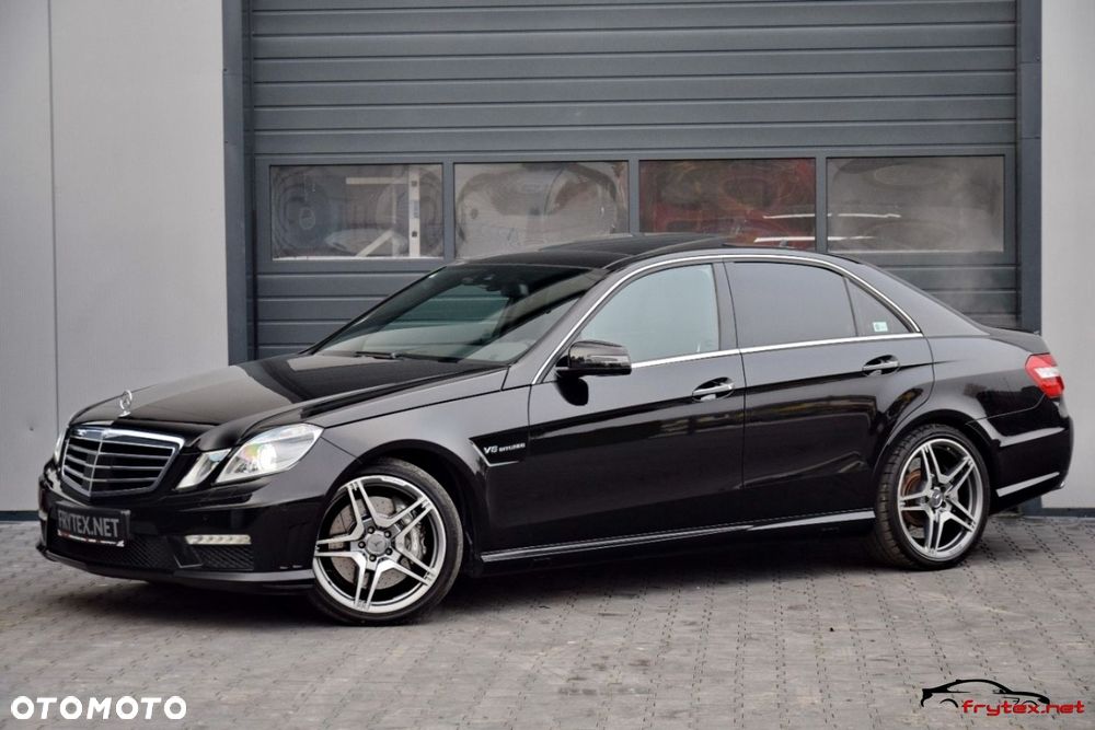 Mercedes-Benz Klasa E - 9