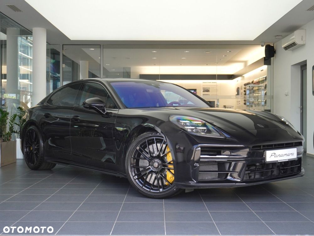 Porsche Panamera Turbo S E-Hybrid PHEV - 3