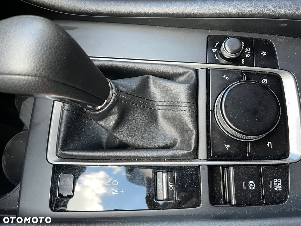 Mazda 3 - 25