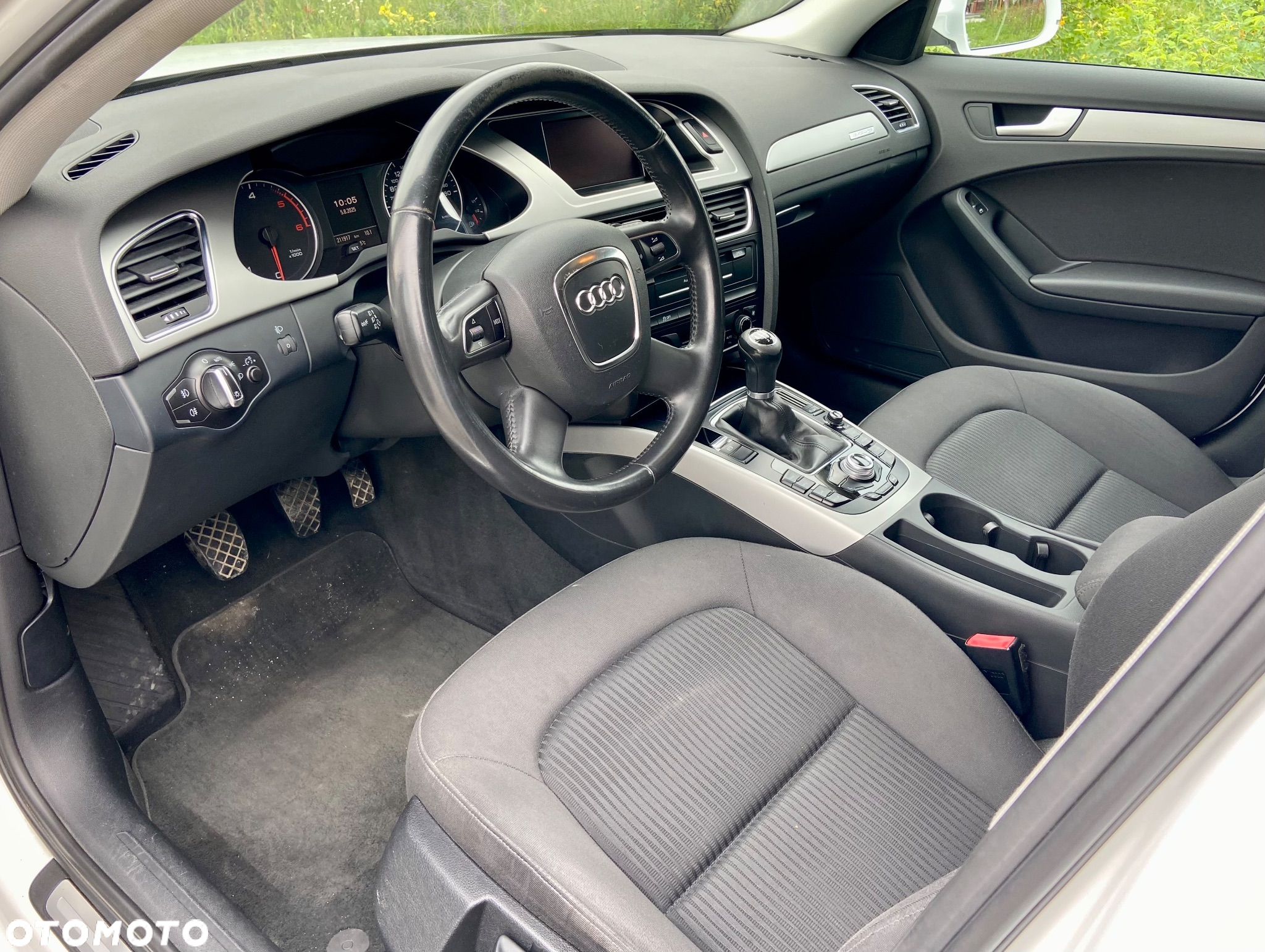 Audi A4 2.0 TDI DPF quattro Attraction - 5