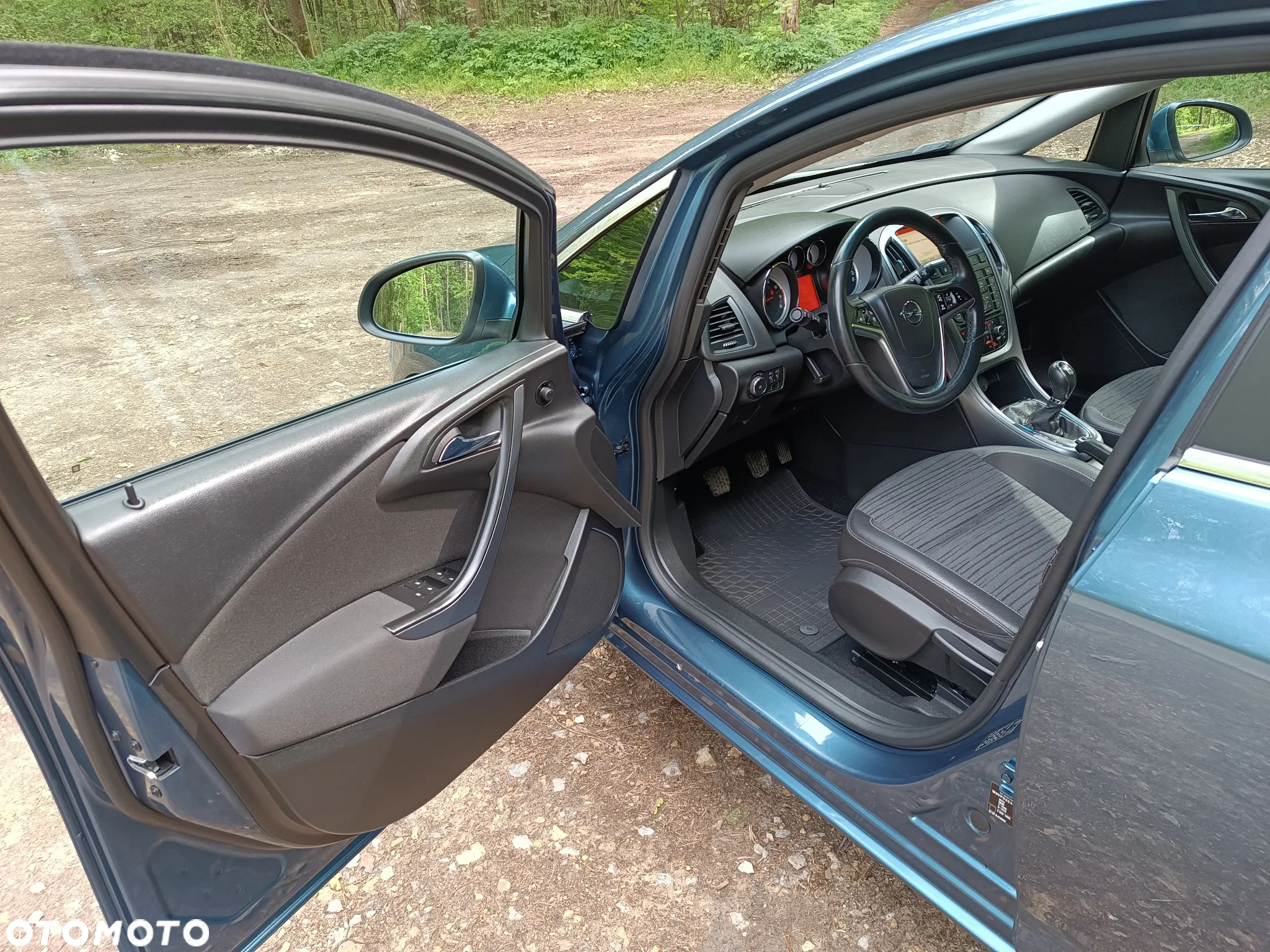 Opel Astra IV 1.4 T Business S&S EU6 - 10