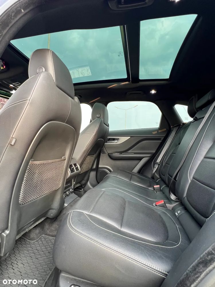 Jaguar F-Pace 3.0 V6 AWD S - 37
