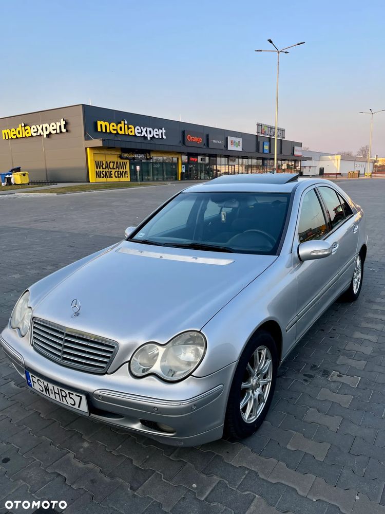 Mercedes-Benz Klasa C - 16