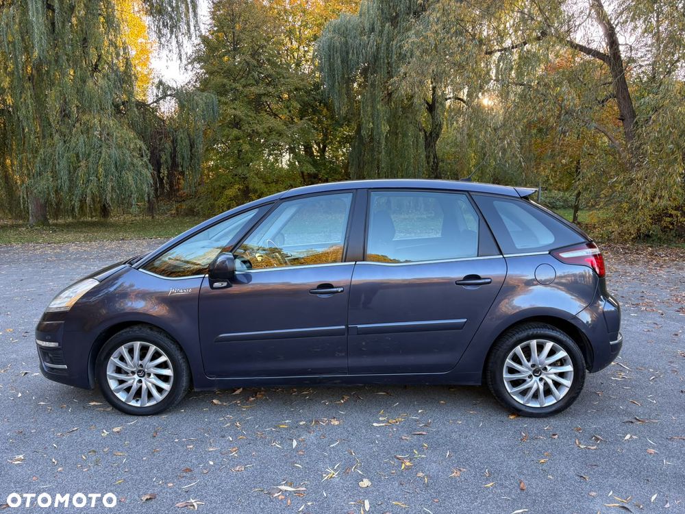 Citroen C4 Picasso 2011 photo 2