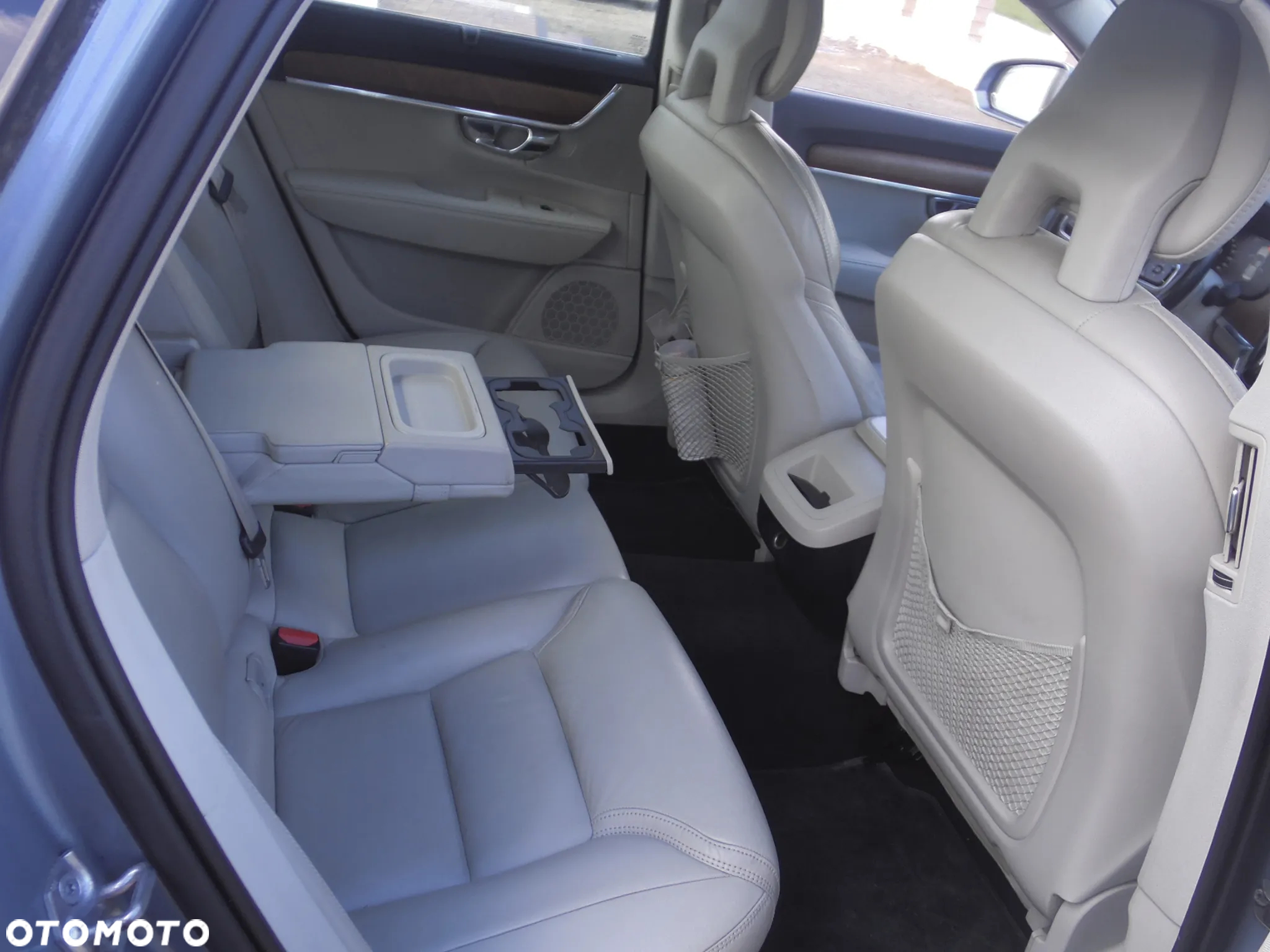 Volvo S90 D4 AWD Geartronic Inscription - 24
