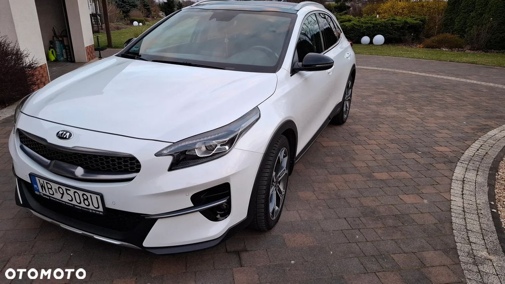 Kia XCeed 1.6 T-GDI Prestige Line DCT - 4