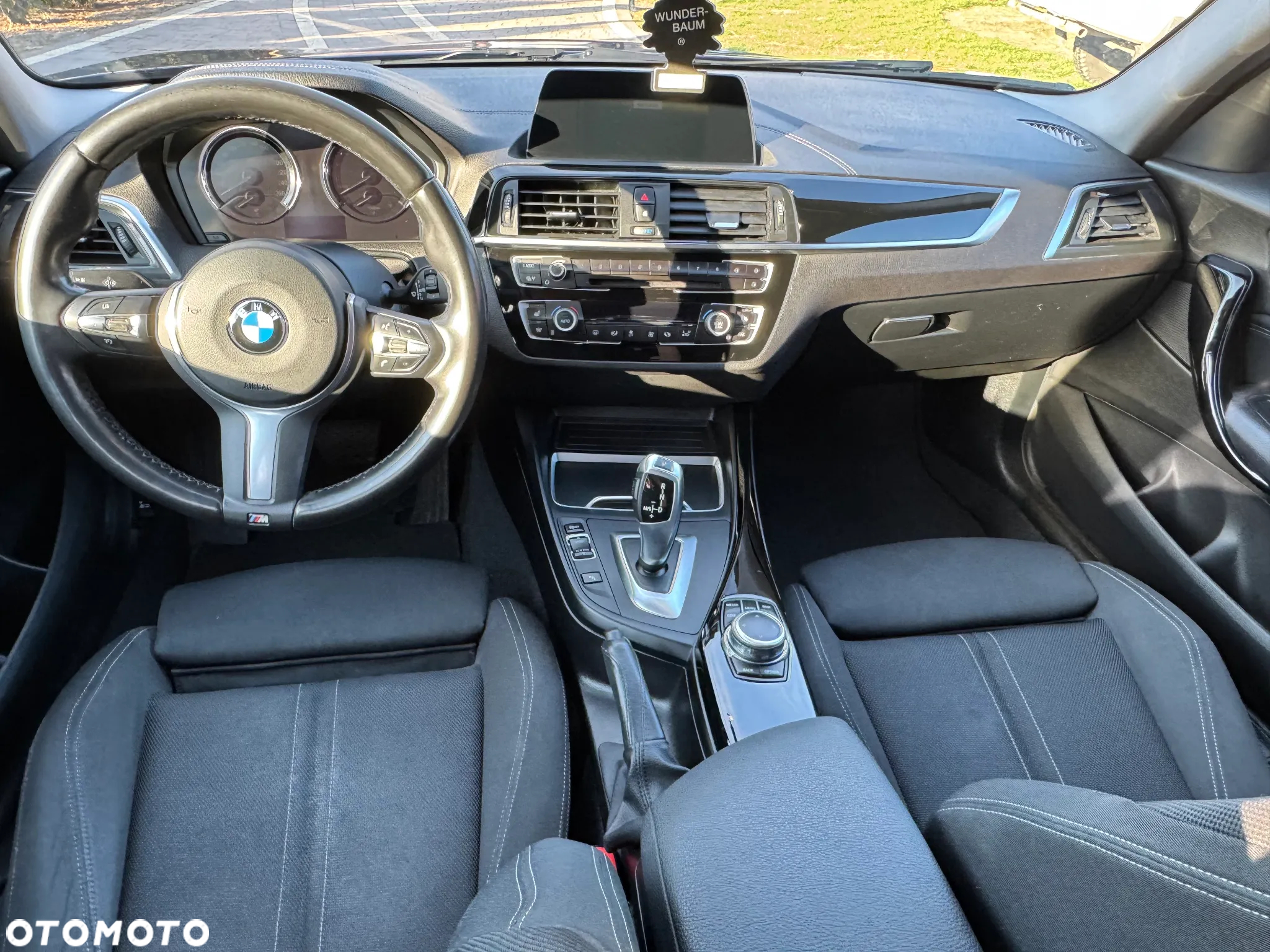 BMW Seria 1 118i - 10