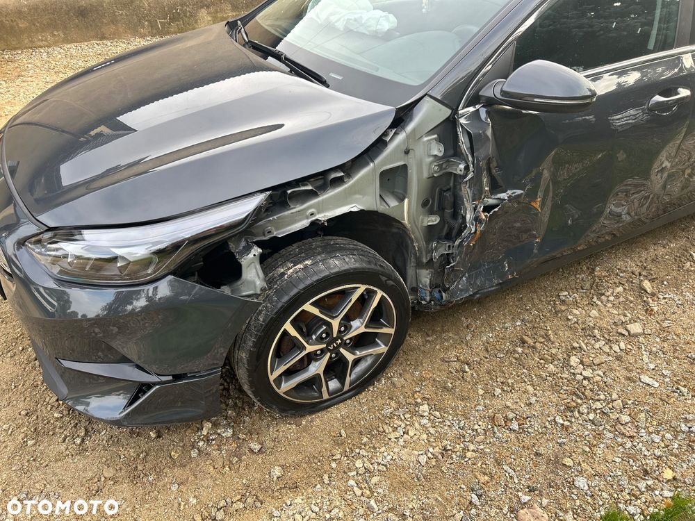 Kia Ceed 2024 photo 3