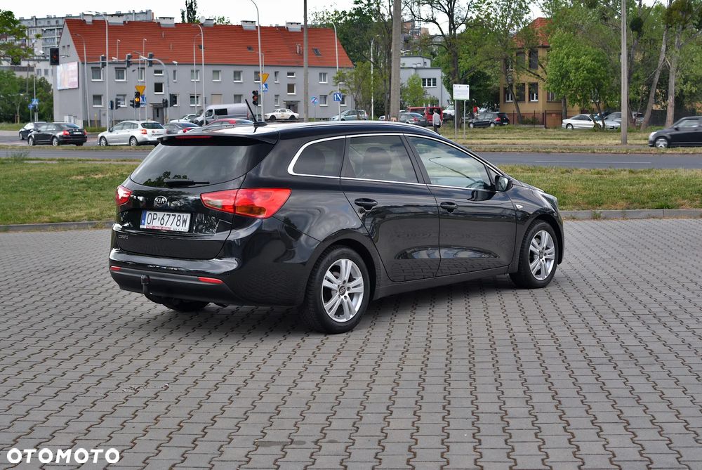 Kia Ceed 1.6 GDI Dream Team Edition - 7