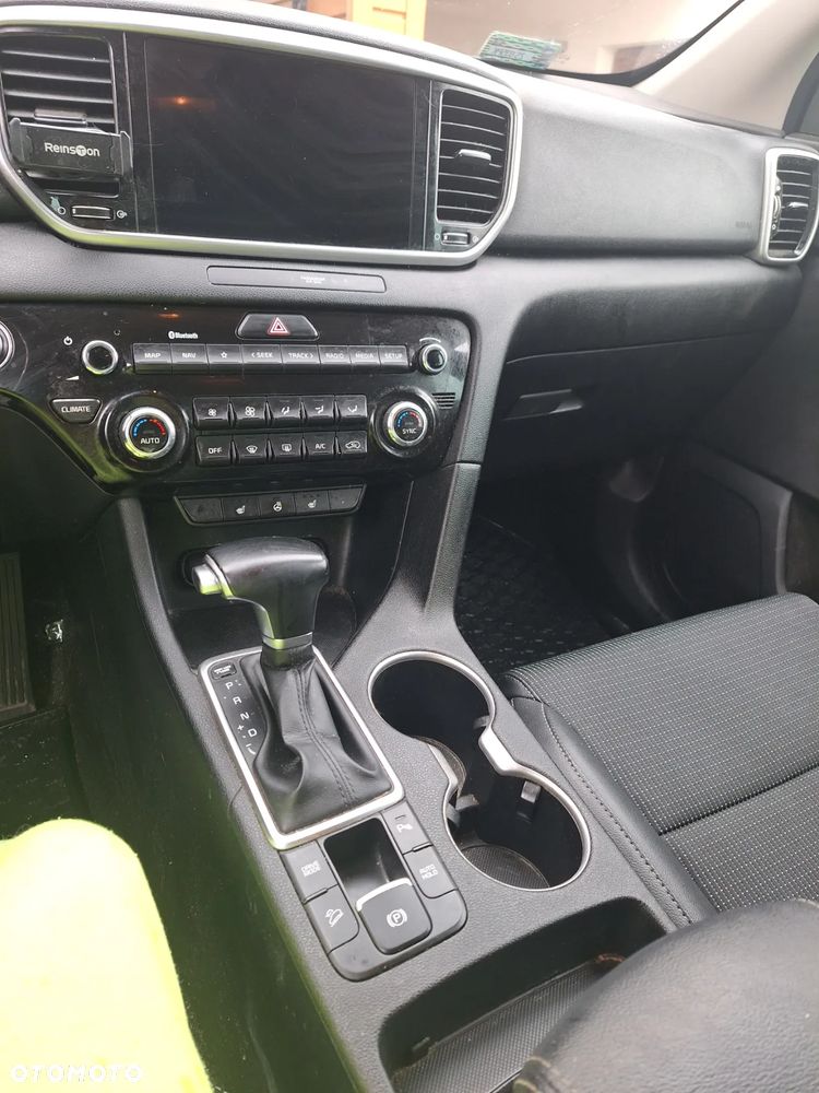 Kia Sportage - 12