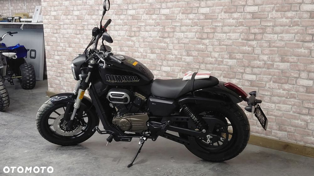 QJMOTOR SRV 125V - 3