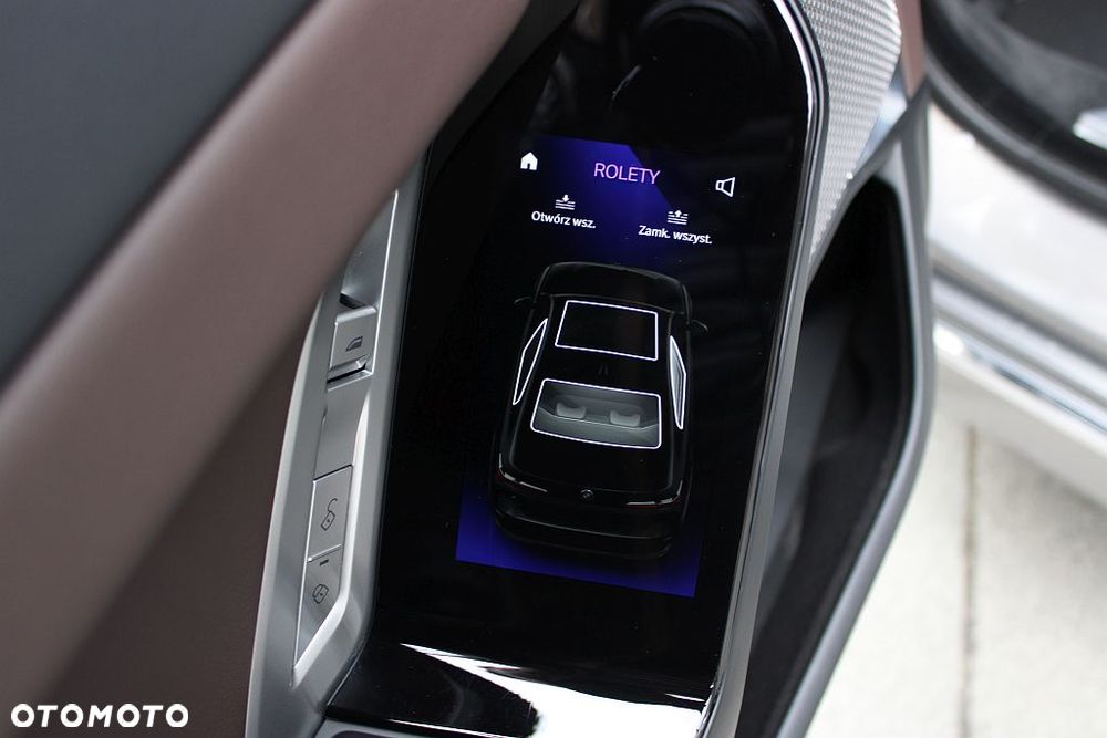 BMW Seria 7 740d xDrive mHEV sport - 38