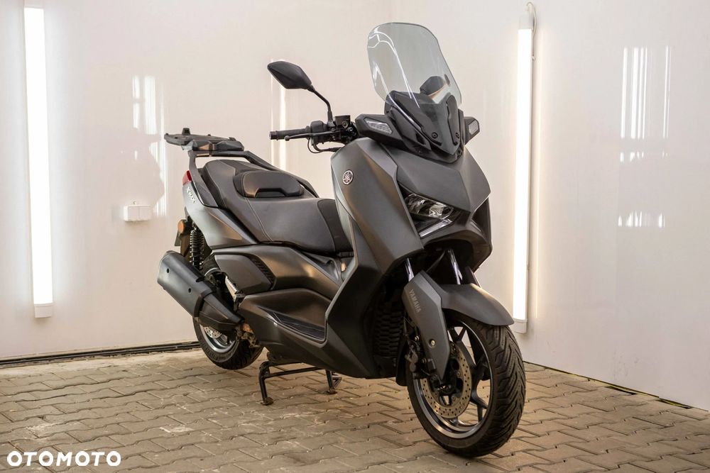 Yamaha X-max - 4
