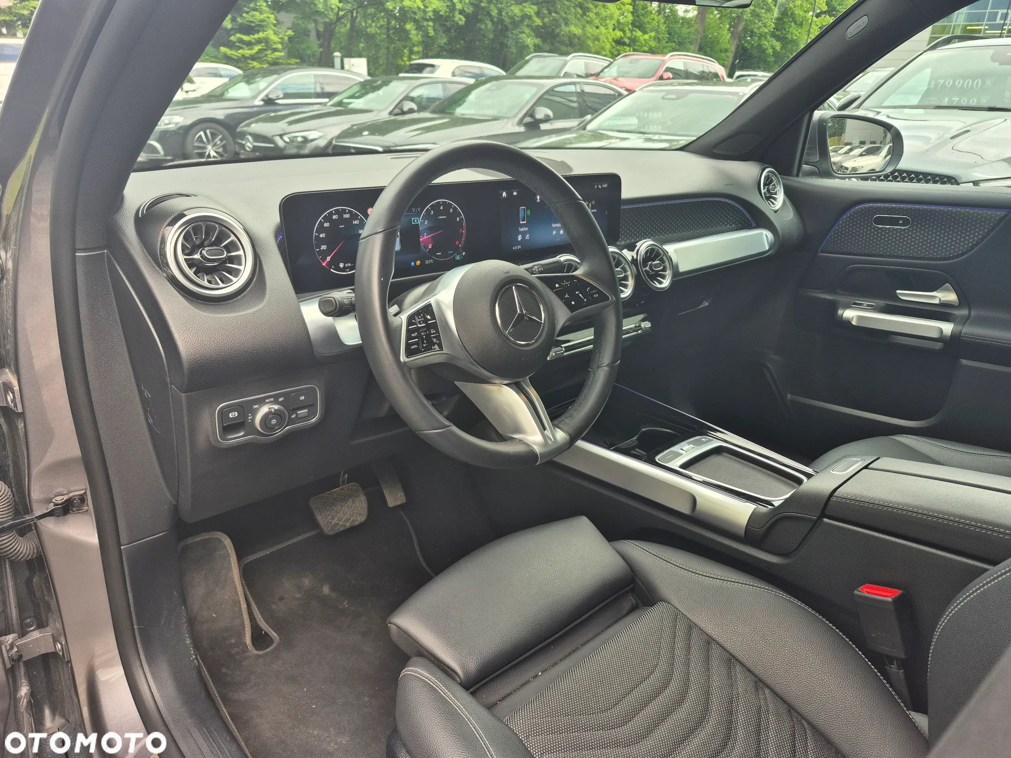 Mercedes-Benz GLB 200 Progressive 7G-DCT - 16