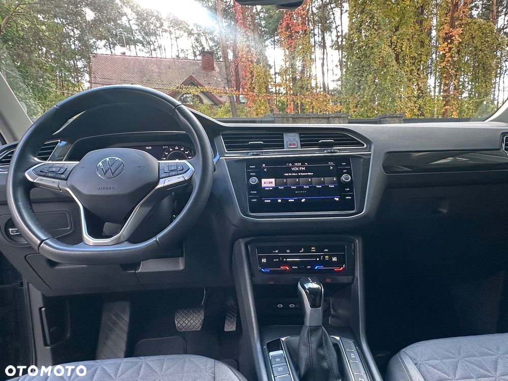 Volkswagen Tiguan ver-2-0-tdi-elegance-dsg - 22