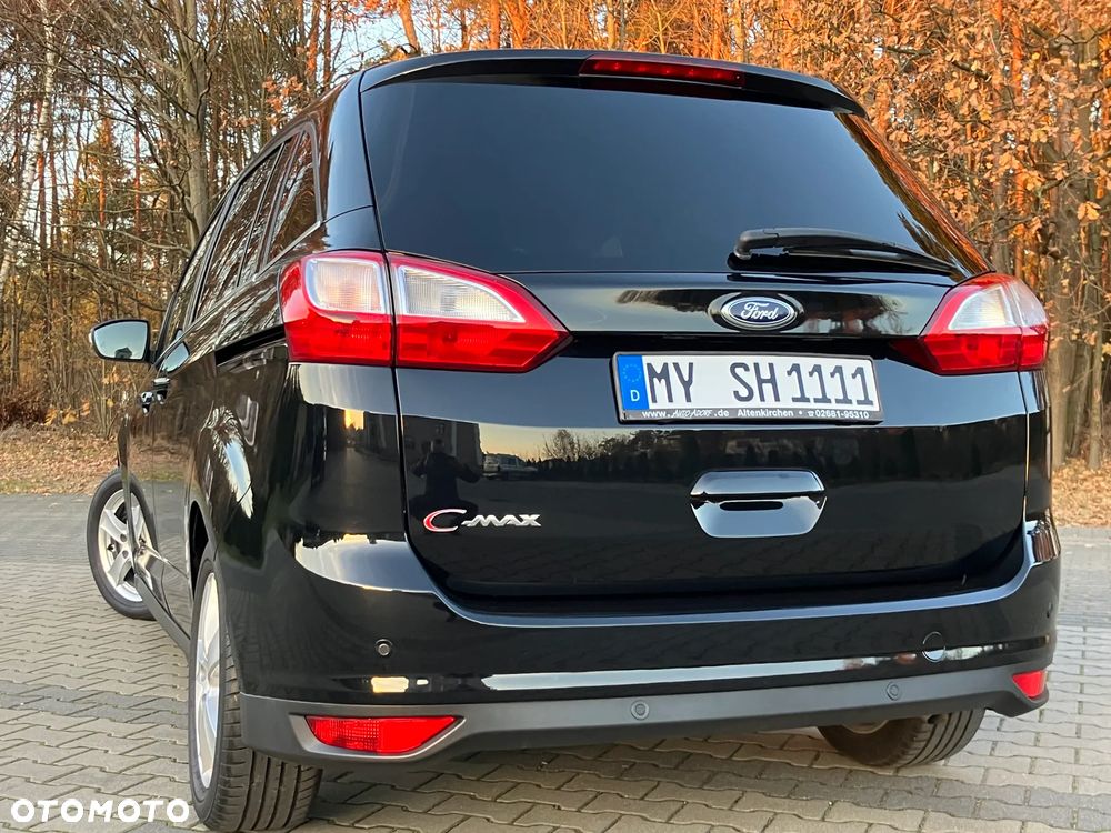 Ford Grand C-MAX - 9