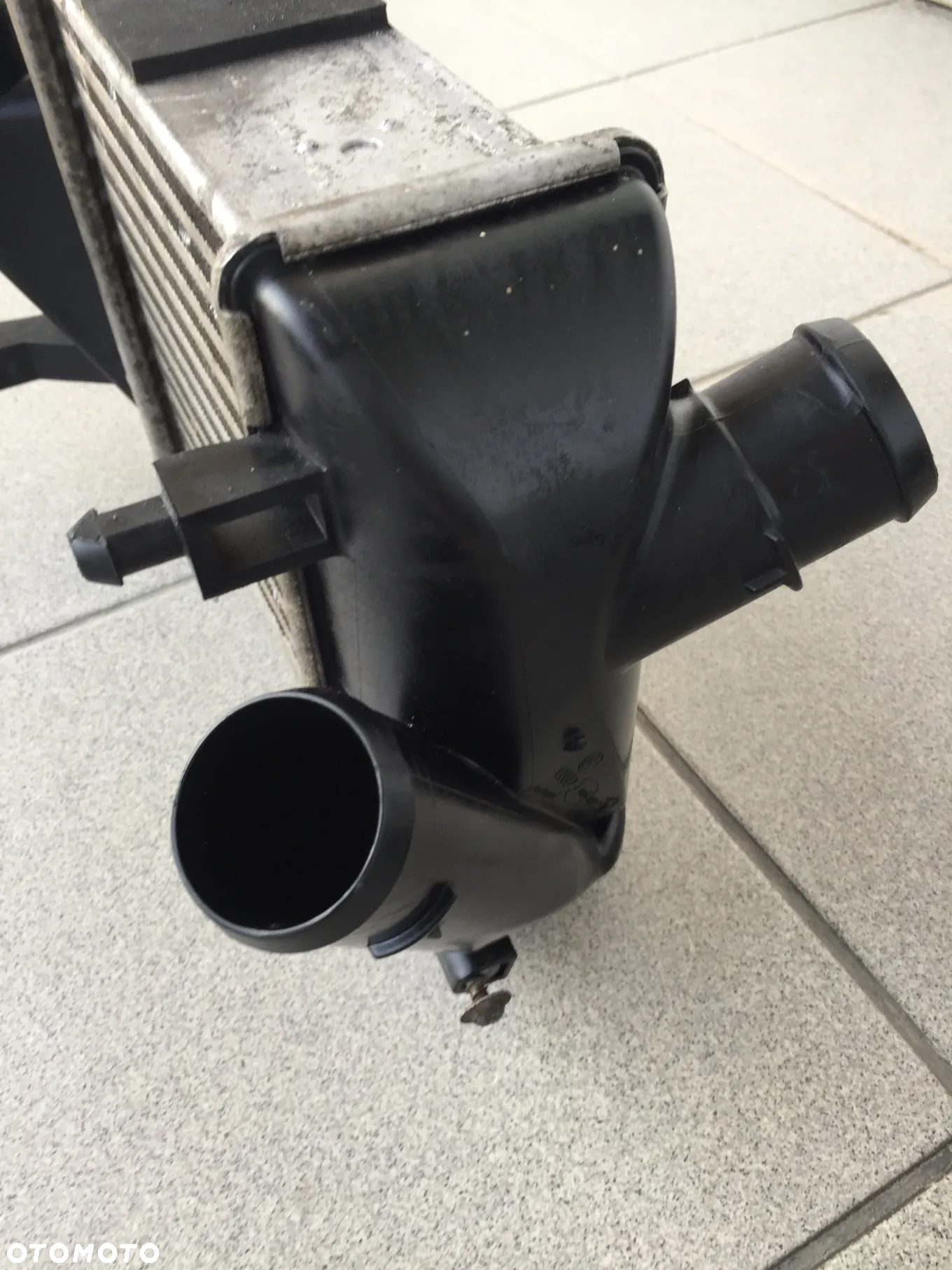 CHŁODNICA POWIETRZA INTERCOOLER LEWA LEWY AUDI A4 B6 A4 B7 2.5 TDI 8E0145805P - 6