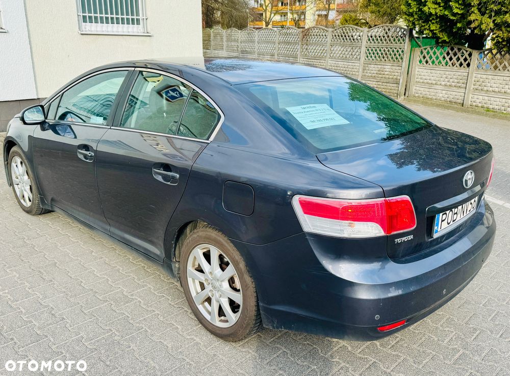 Toyota Avensis 2.2 D-4D Sol plus Premium - 3