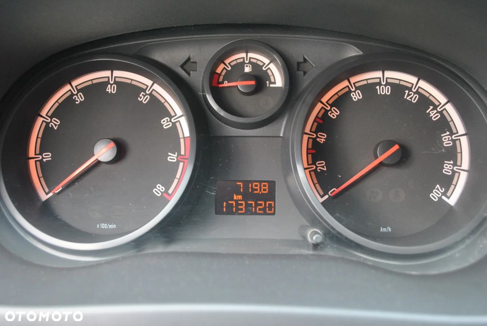 Opel Corsa 1.2 16V Enjoy - 17