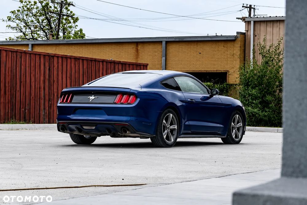 Ford Mustang 3.7 V6 - 4