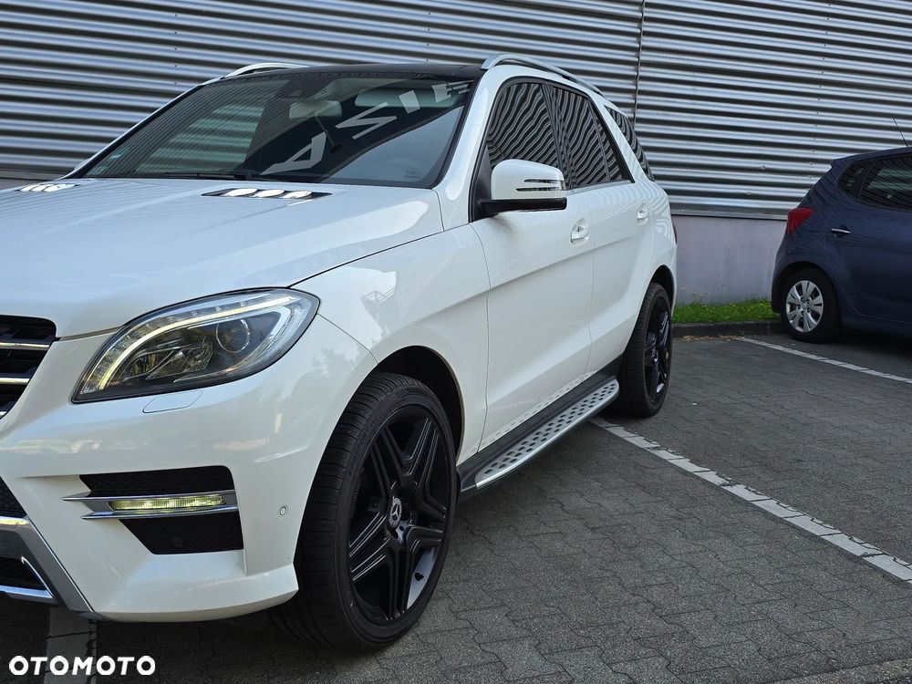 Mercedes-Benz ML 350 BlueTec 4-Matic - 32
