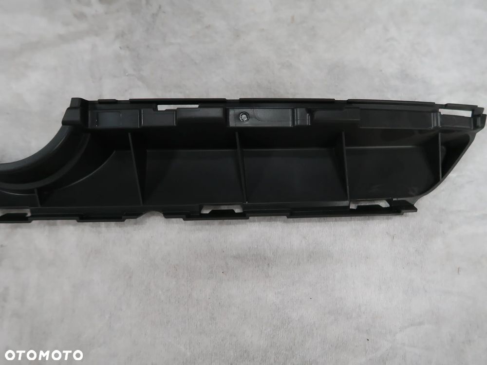 Grill Górny Audi q7 4M0853037C nowy - 4