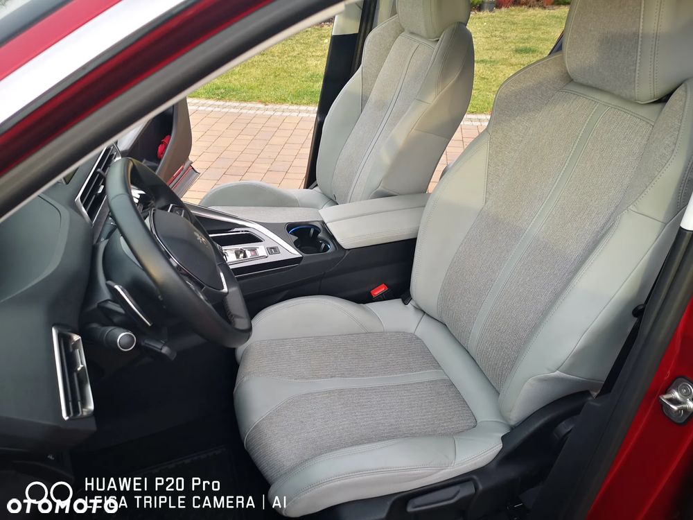Peugeot 3008 1.2 PureTech Active S&S EAT8 - 19