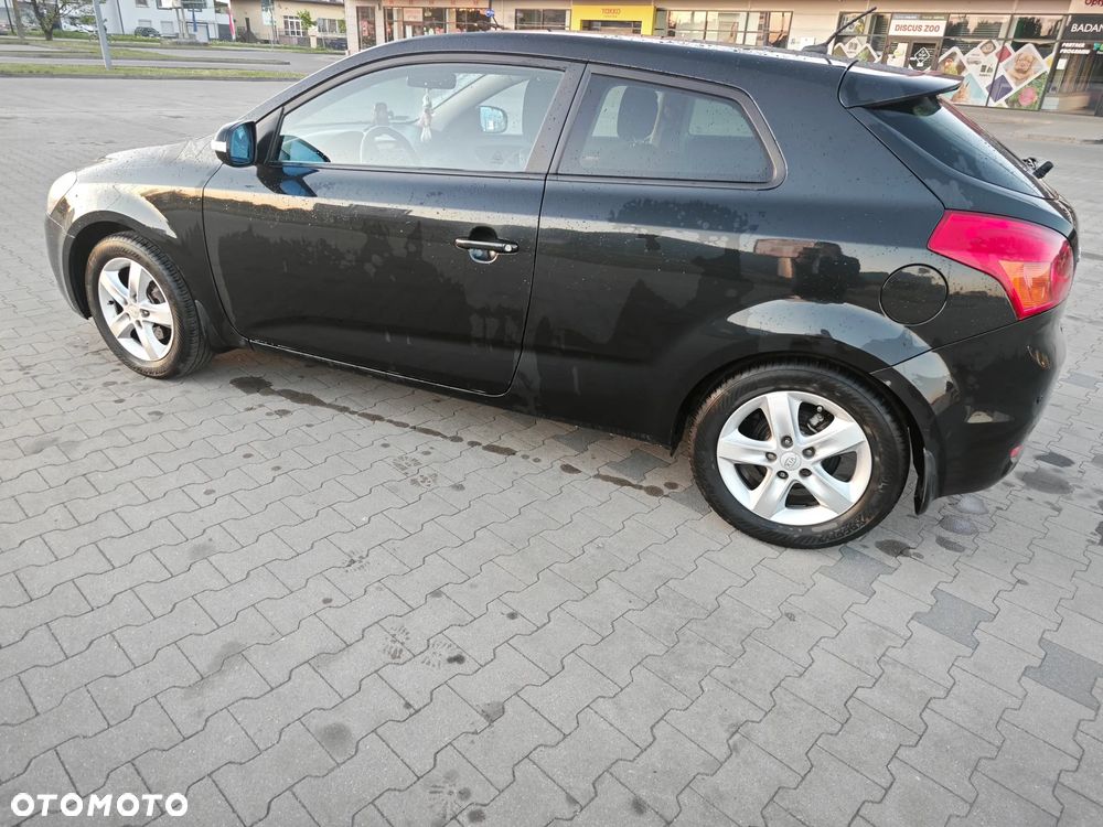 Kia Ceed - 5