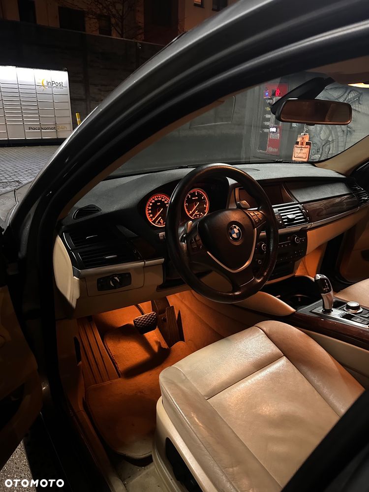 BMW X6 - 13