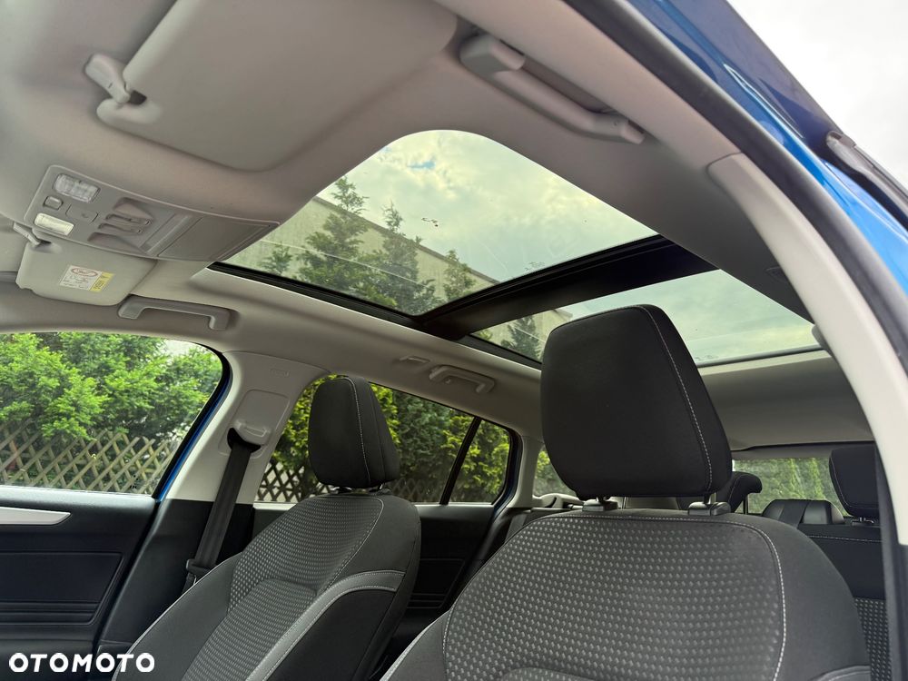 Ford Focus 1.5 EcoBlue Start-Stopp-System TITANIUM DESIGN - 15