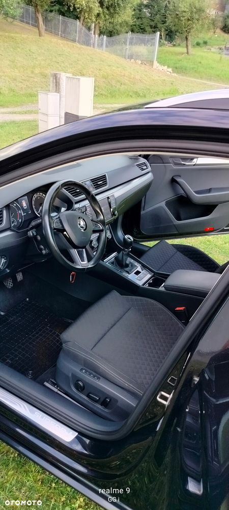 Skoda Superb 2.0 TDI Style - 6
