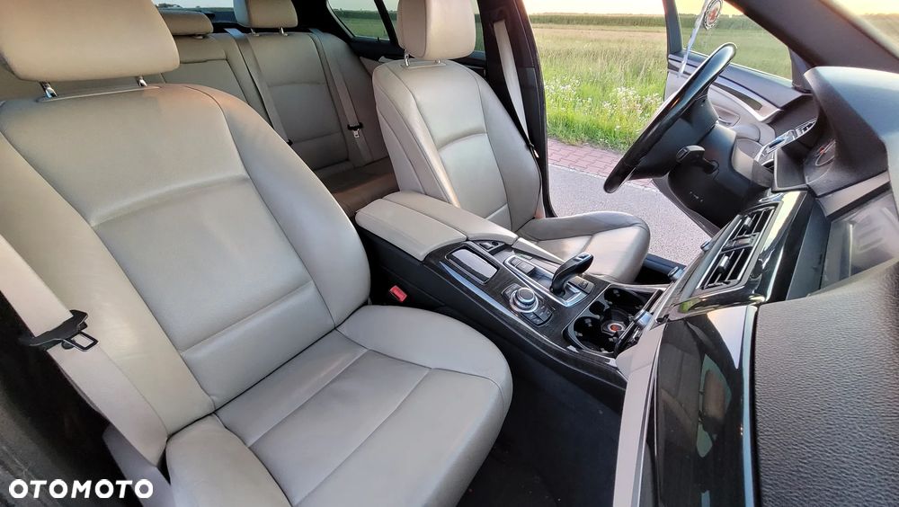 BMW Seria 5 530d - 7