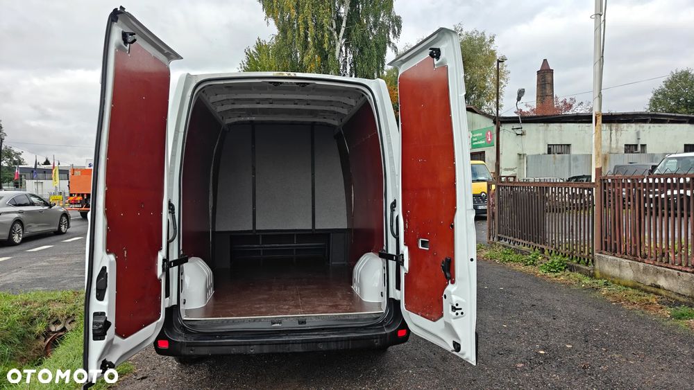 Renault Master  brygadowka 7 osób - 9