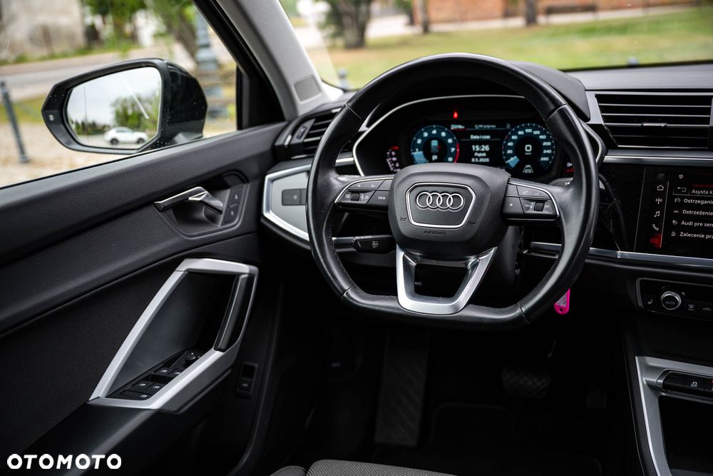Audi Q3 35 TFSI mHEV S-Line S tronic - 24