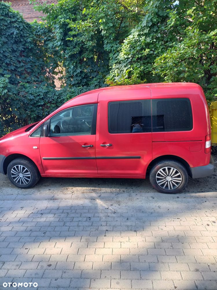Volkswagen Caddy - 1