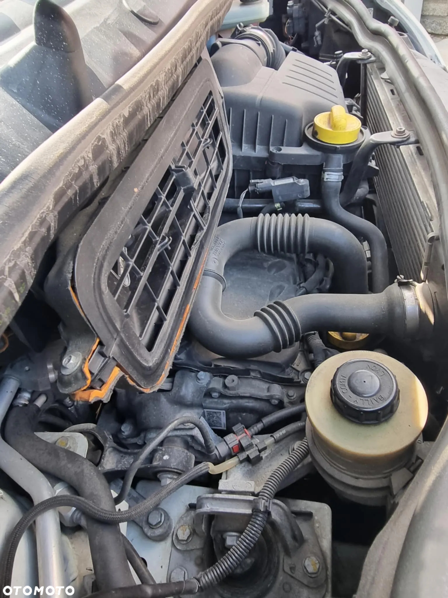 Renault Trafic 2.0 dCi 115 L2H1 - 12