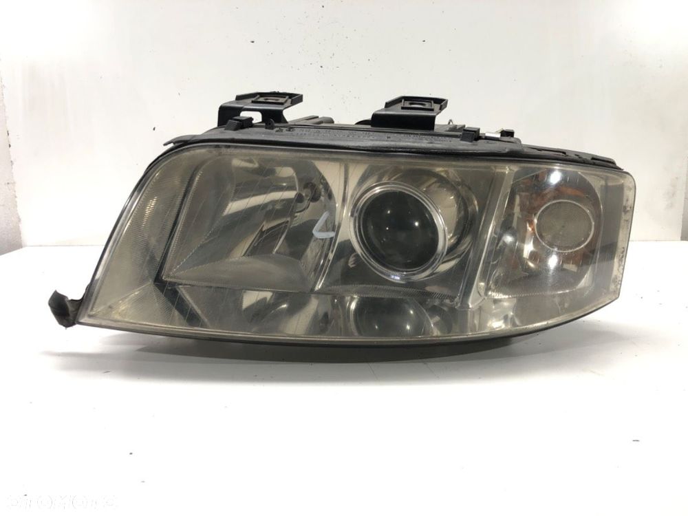 REFLEKTOR LEWY PRZÓD XENON  AUDI A6 C5 (4B2) 1997 - 2005 2.4 121 kW [165 KM] benzyna 1997 - 2005 - 1