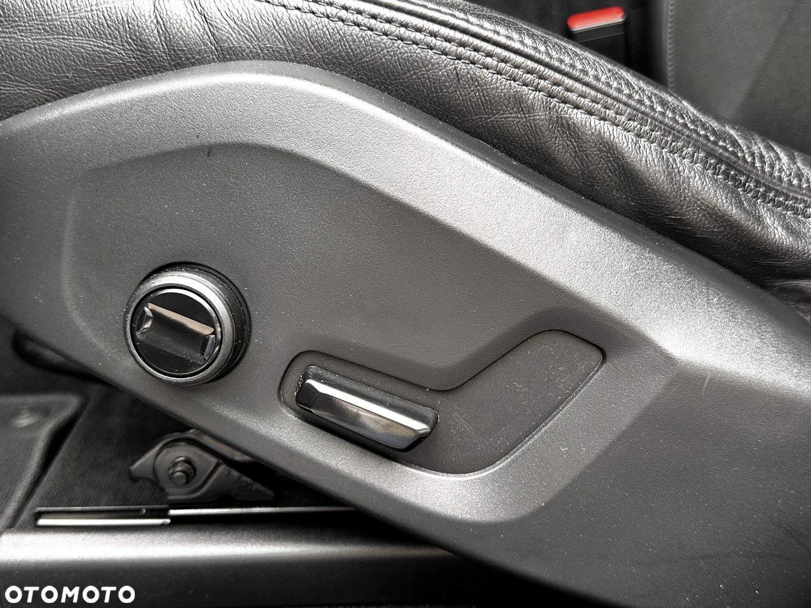 Volvo XC 60 - 22