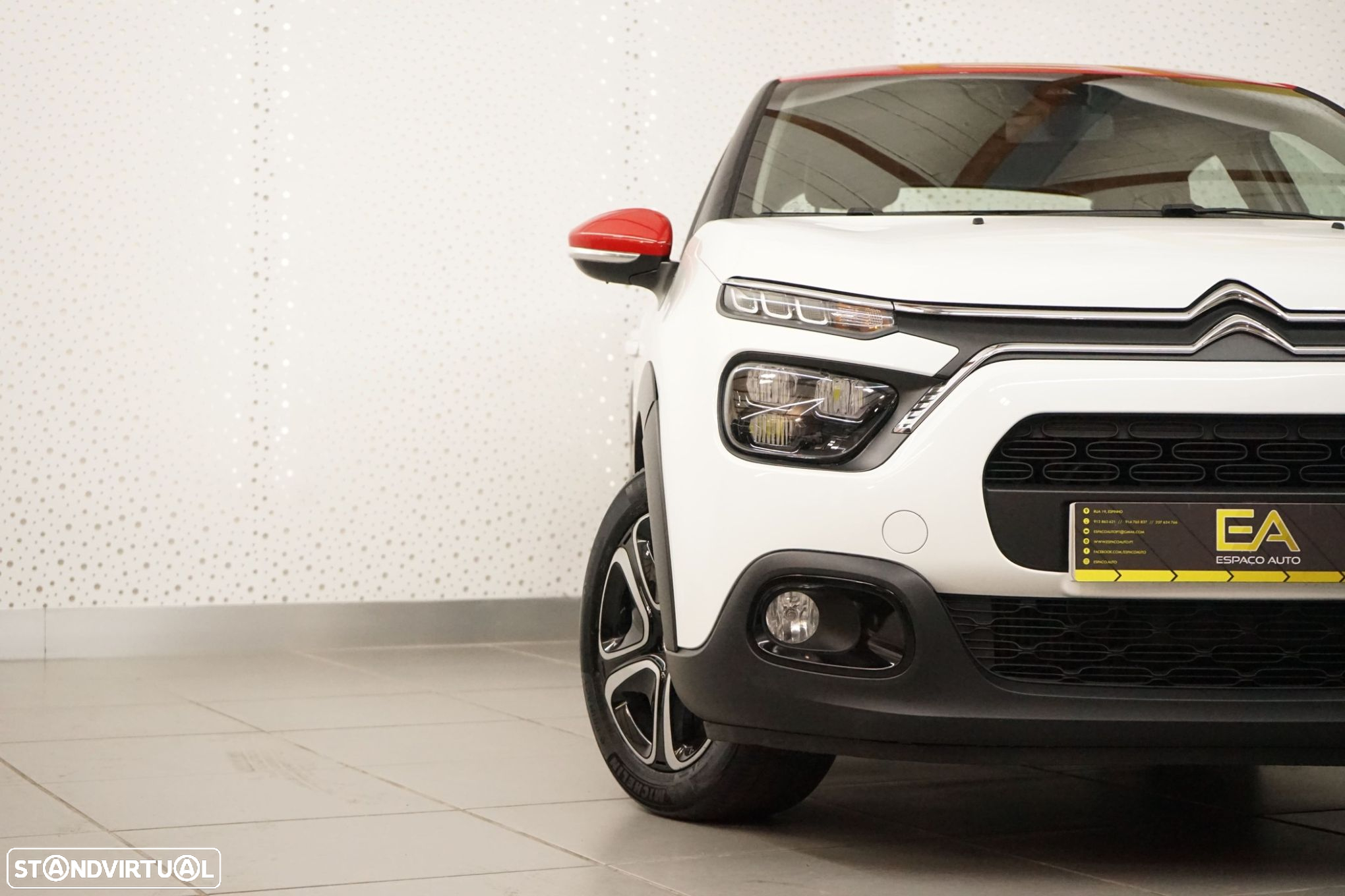 Citroën C3 1.2 PureTech Shine - 37