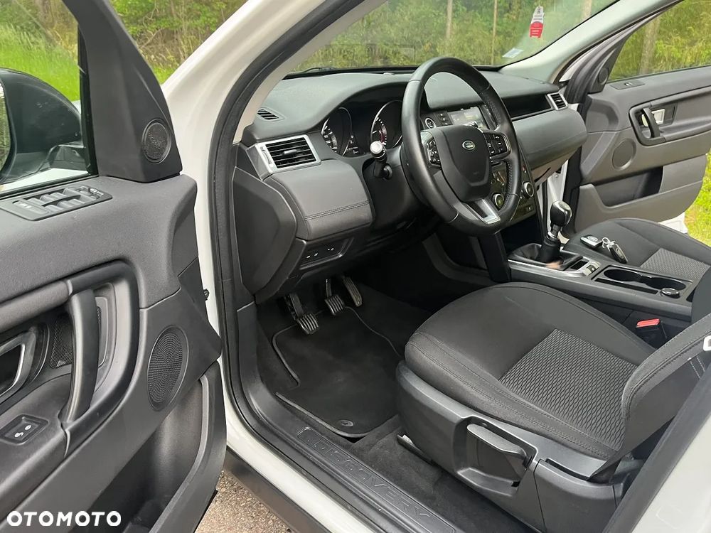 Land Rover Discovery Sport - 7