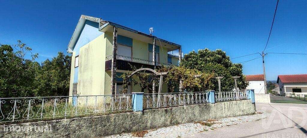 Moradia bi-familiar T7 em Ansião de 291 m2 - Grande imagem: 5/40