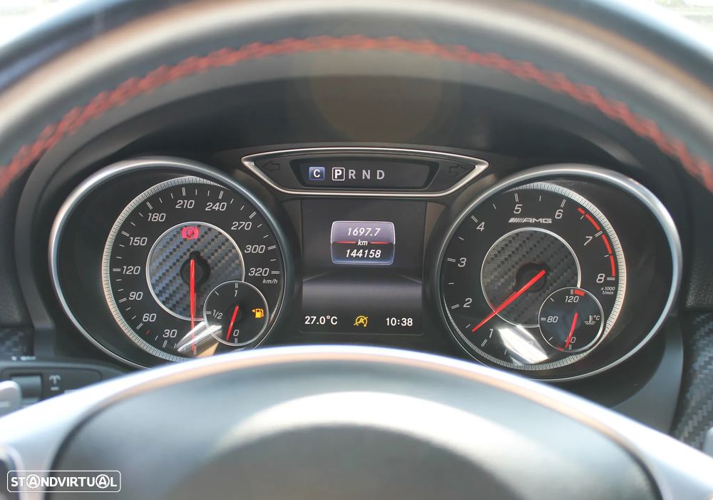Mercedes-Benz A 45 AMG 4Matic Speedshift 7G-DCT - 37