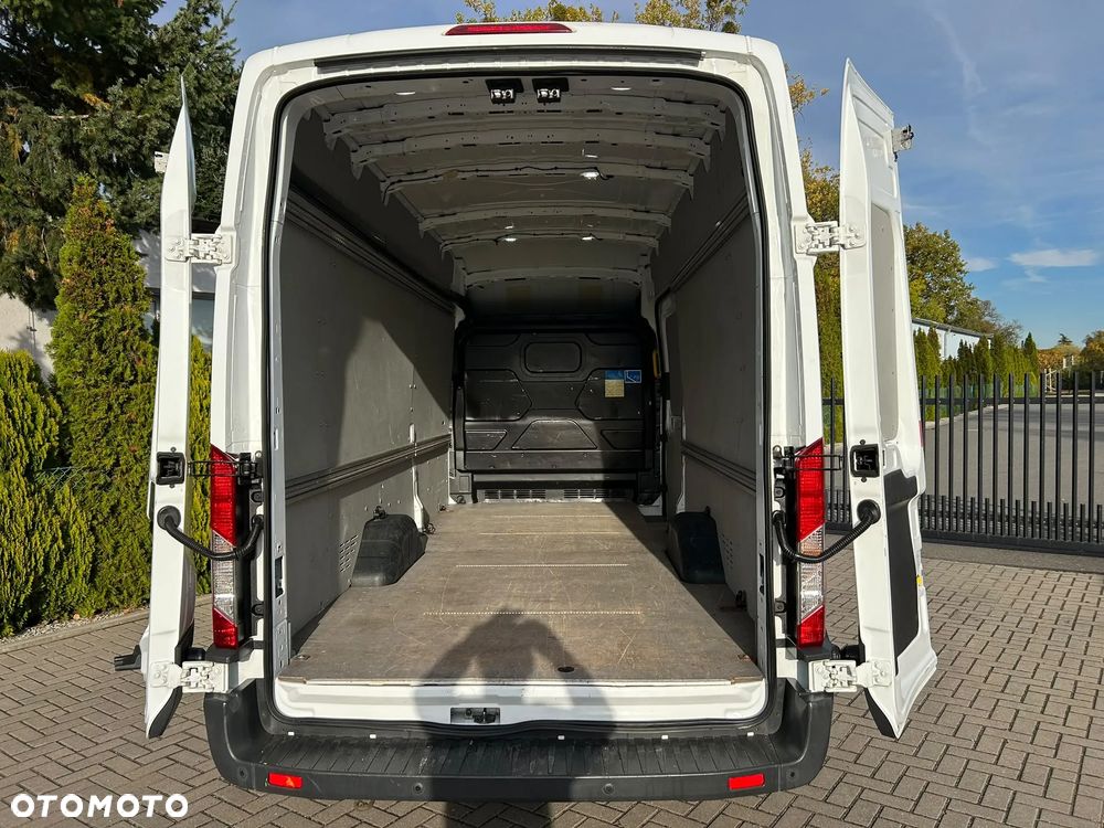Ford Transit - 16