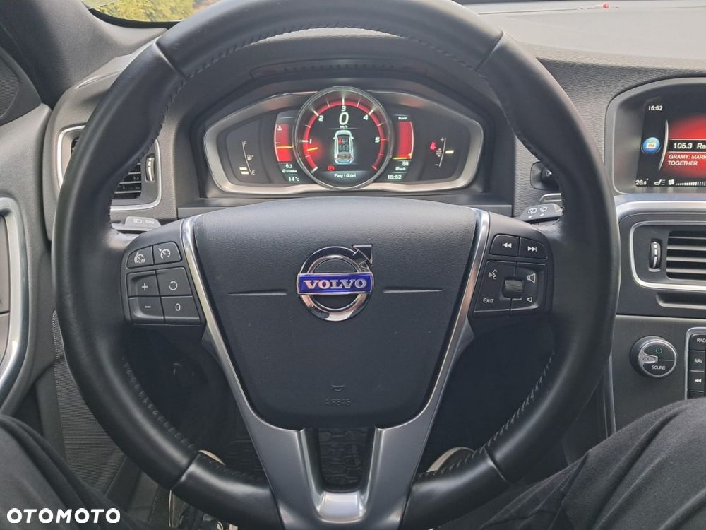 Volvo V60 D3 Edition - 16