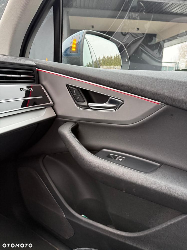 Audi Q7 50 TDI Quattro Tiptronic - 9