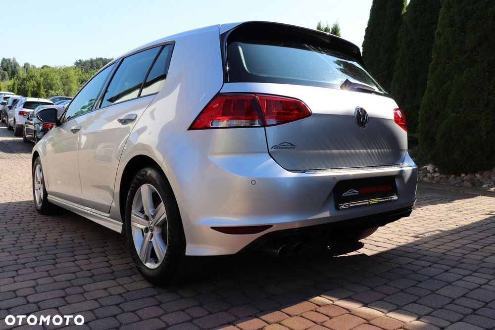 Volkswagen Golf 1.4 TSI BMT Highline - 37