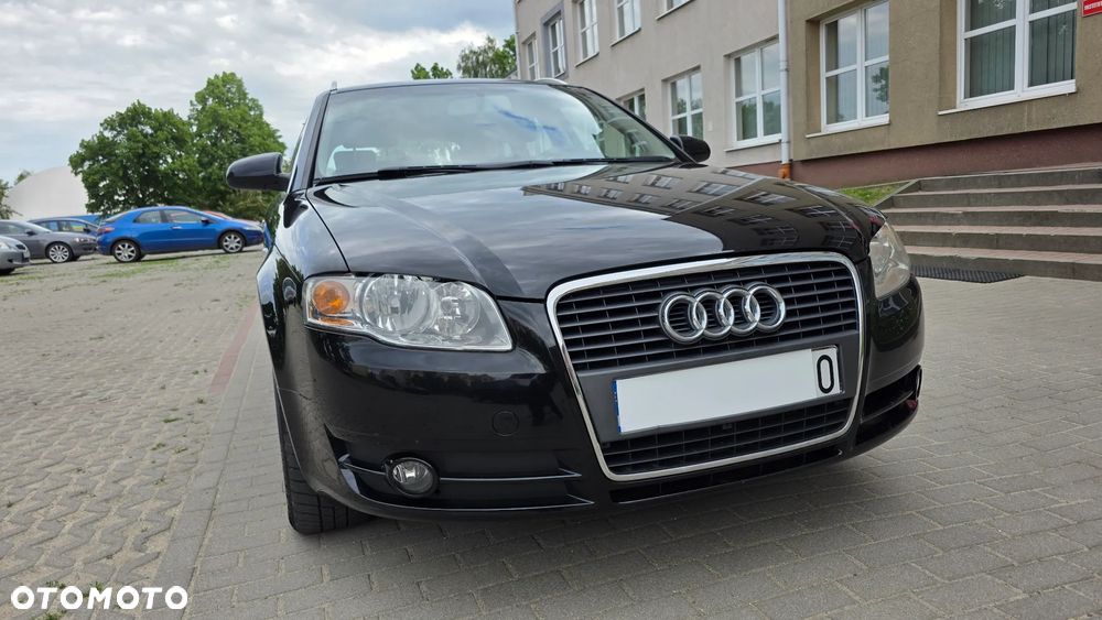 Audi A4 Avant 2.0 TDI - 10