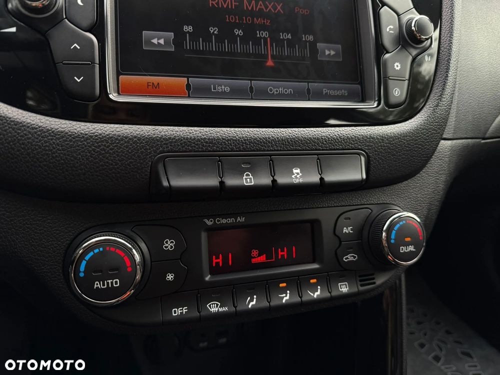 Kia Ceed 1.6 GDI SW Vision - 35